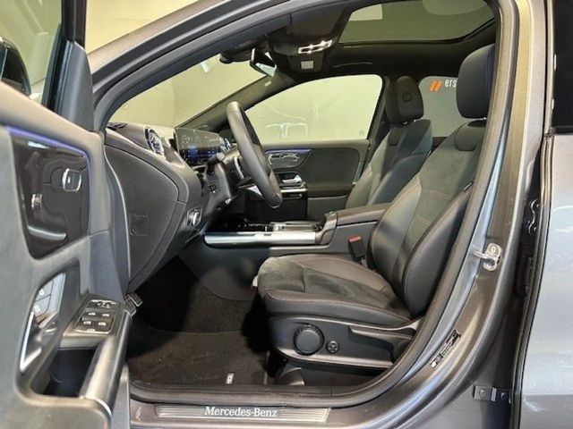 Mercedes-Benz GLA 220 4MATIC AMG Line