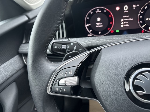 Skoda Superb 2.0 TDI Combi