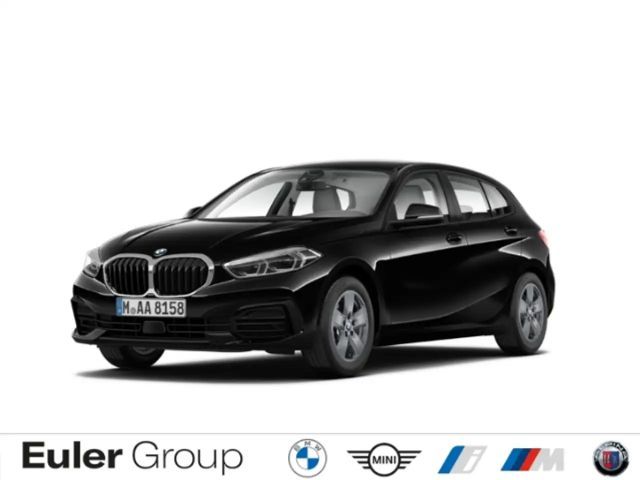 BMW 118 118i 5-deurs Sedan