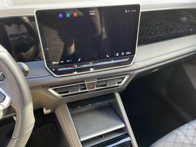 Volkswagen Tiguan 1.5 TSI DSG R-Line