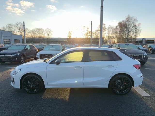 Audi A3 30 TFSI S-Tronic Sportback