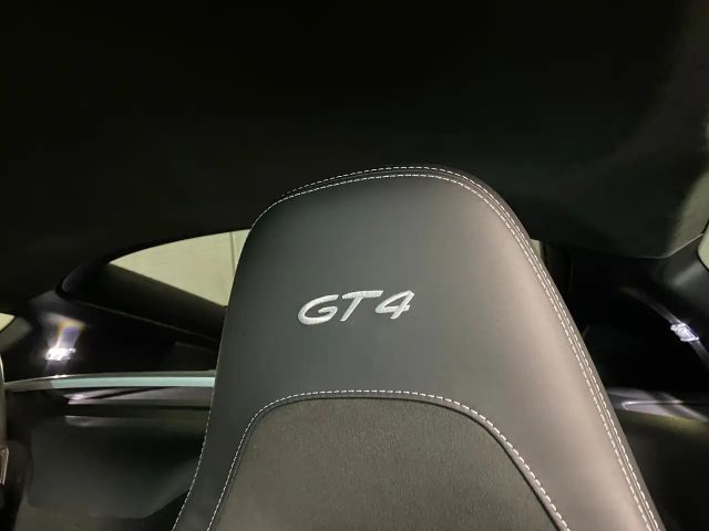Porsche Cayman Coupé