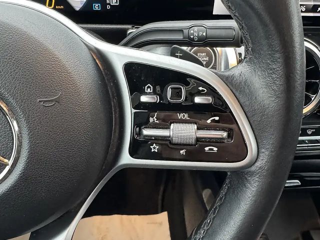 Mercedes-Benz GLB 220 GLB 220 d