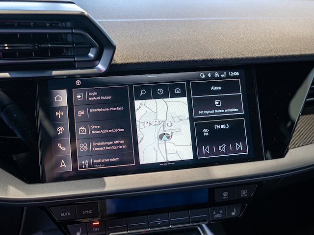 Audi RS3 Quattro S-Tronic Sedan