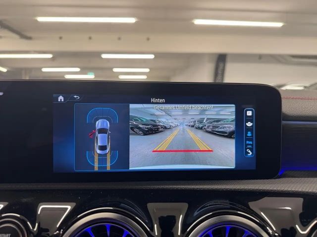 Mercedes-Benz CLA 200 AMG Line Coupé