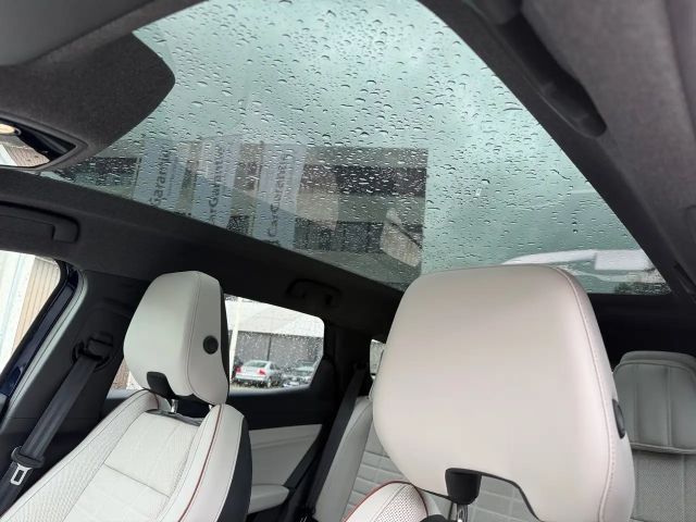 Renault Espace Hybrid Iconic