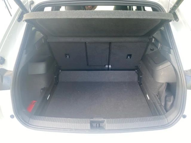 Volkswagen Tiguan 1.5 TSI DSG R-Line