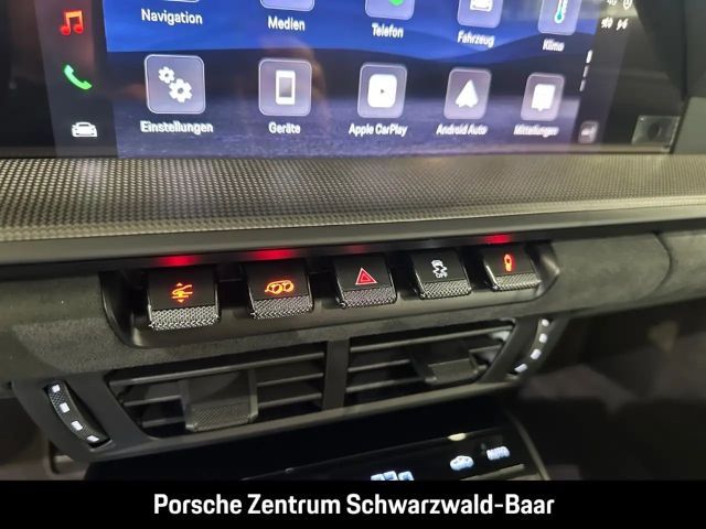 Porsche 992 4 Coupé GTS Targa