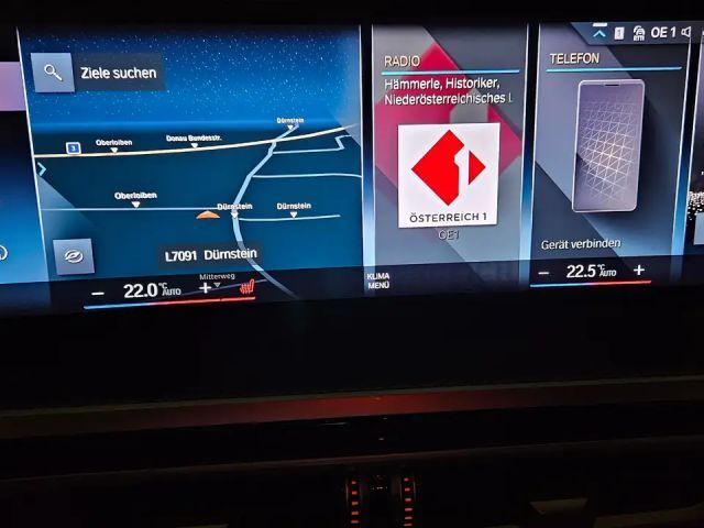 BMW 330 330i Touring xDrive