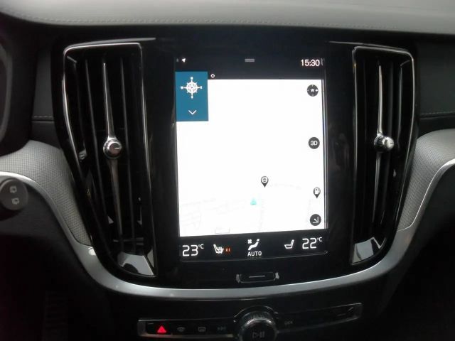 Volvo V60 AWD R-Design T8