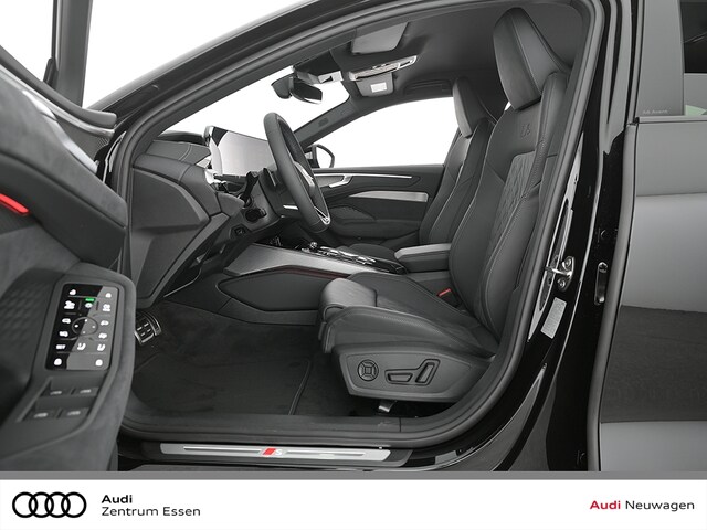 Audi A6 Avant Quattro S-Tronic