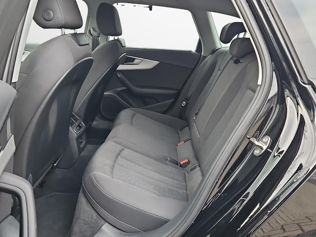 Audi A4 40 TDI Avant S-Tronic
