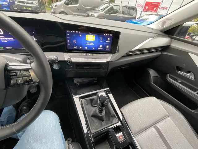 Opel Astra 1.2 Turbo Elegance Turbo