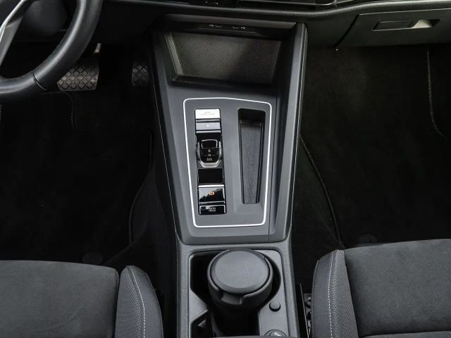 Volkswagen Golf 1.5 eTSI DSG Style