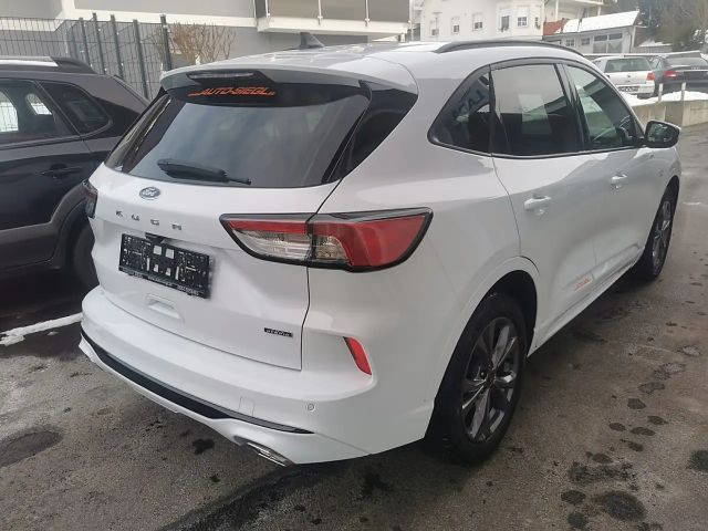 Ford Kuga Plug in Hybrid ST Line X
