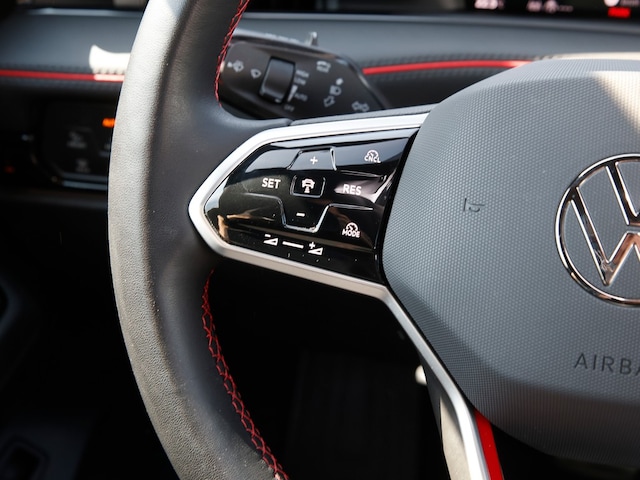 Volkswagen ID.7 4Motion GTX Tourer