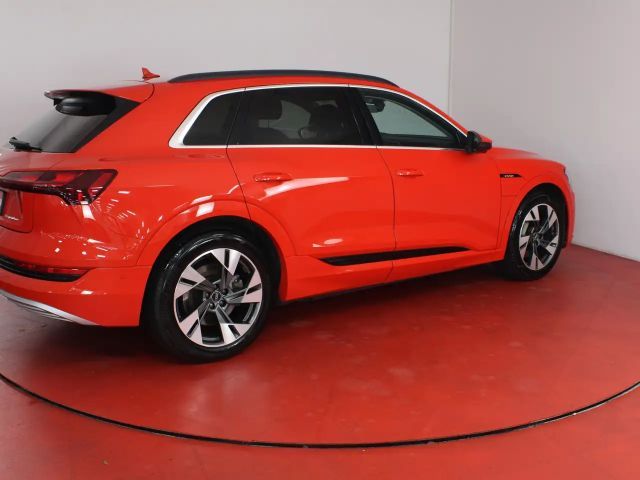 Audi e-tron 55