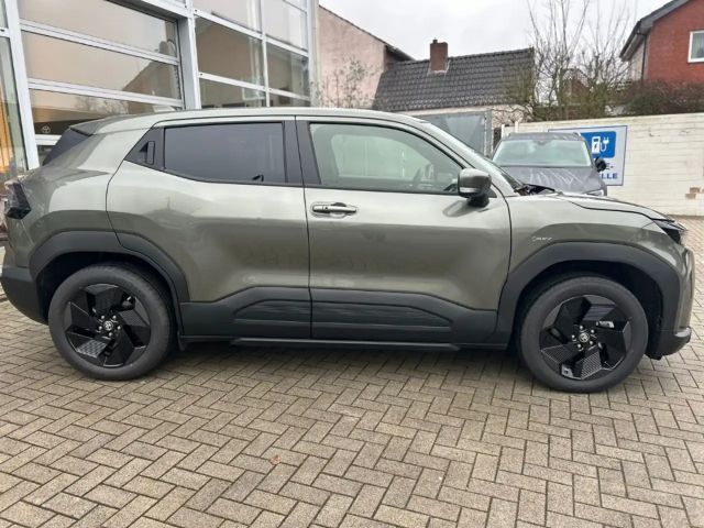 Toyota Urban Cruiser Teamplayer 61kwh SHZ RFK PDC Apple Car play Key Le