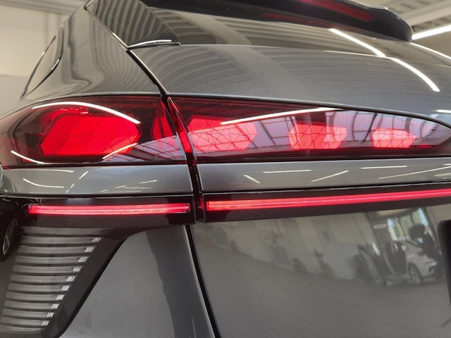 Audi A6 e-tron Avant Quattro