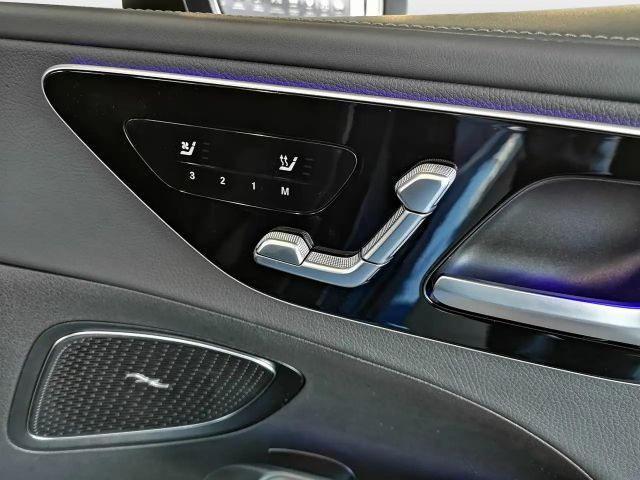 Mercedes-Benz C 180 AMG Line Sedan