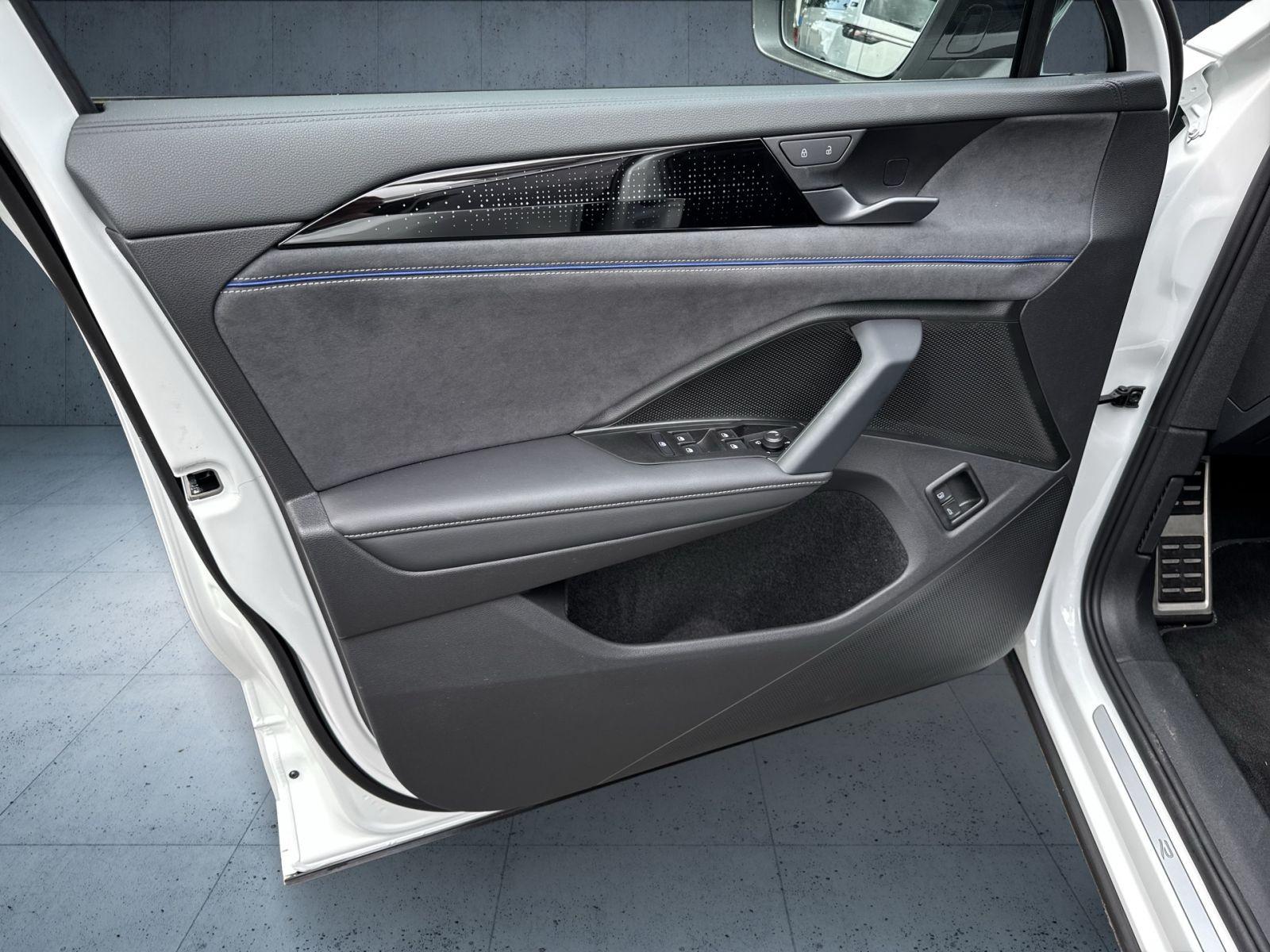 Volkswagen Tayron R-Line eHybrid