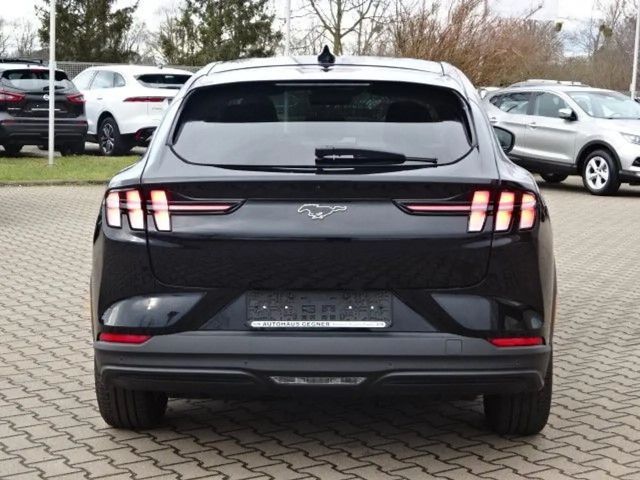 Ford Mustang Mach-E RWD