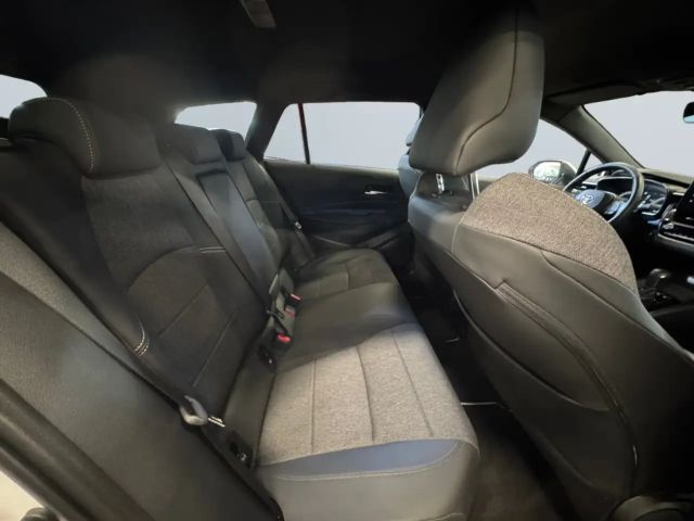 Toyota Corolla Hybride Team D