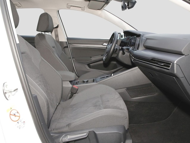 Volkswagen Golf 1.5 eTSI Golf VIII Style