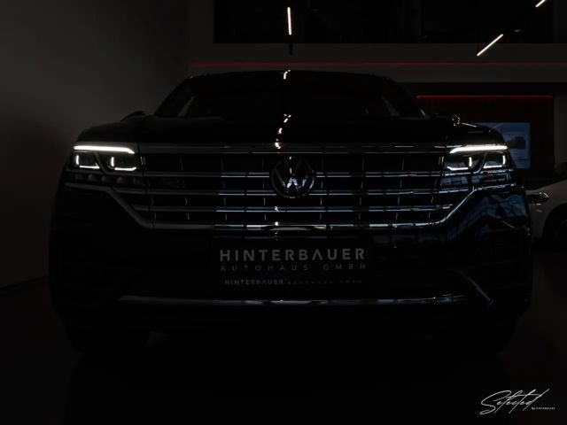 Volkswagen Touareg 4Motion R-Line