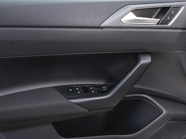 Volkswagen Taigo 1.0 TSI DSG R-Line