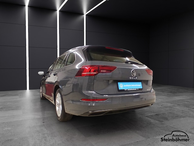 Volkswagen Golf 1.5 eTSI DSG Life Variant