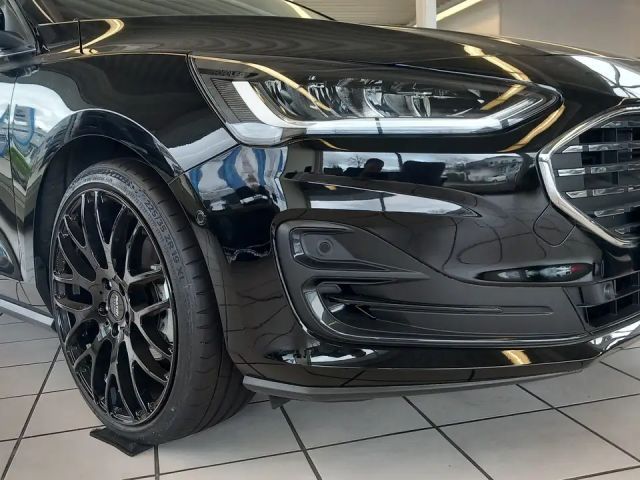 Ford Focus 1.5 EcoBlue Titanium Wagon