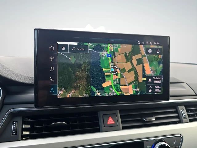 Audi A4 35 TDI S-Line Sedan