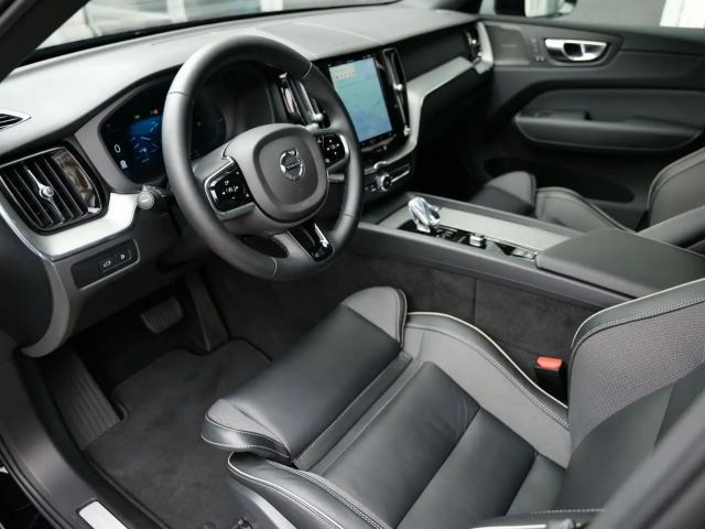 Volvo XC60 AWD Dark Plus Recharge