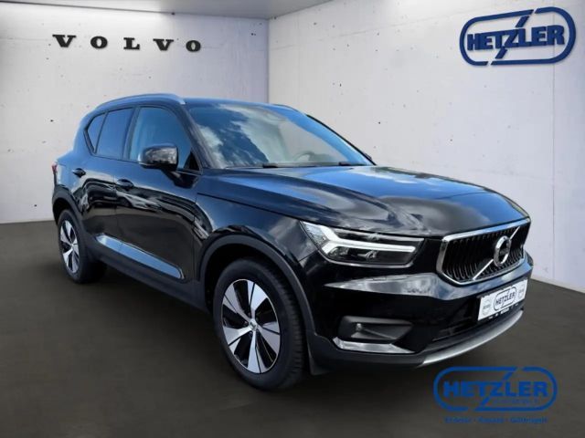 Volvo XC40 Momentum T3