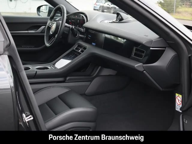 Porsche Taycan 4 Cross Turismo
