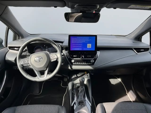 Toyota Corolla Hybride Team D