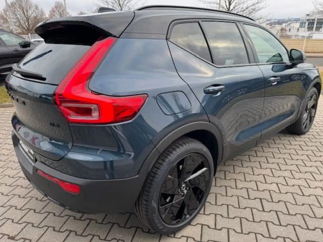 Volvo XC40 Plus