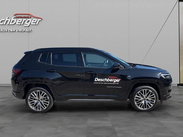 Jeep Compass Hybrid Summit
