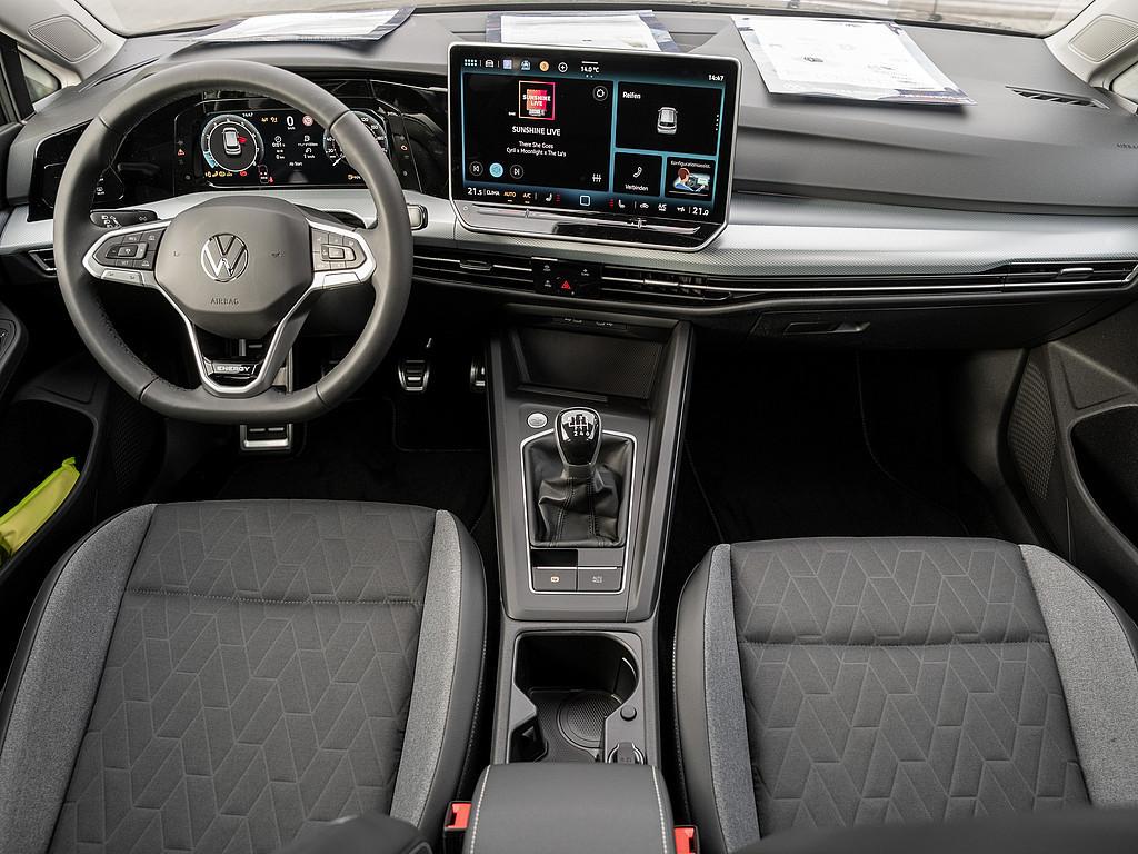 Volkswagen Golf 1.5 TSI Golf VIII