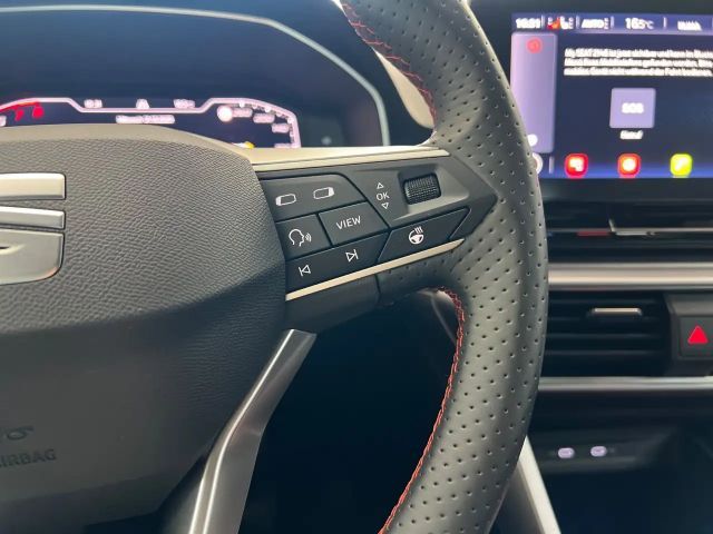 Seat Leon 1.5 eTSI FR-lijn Sportstourer