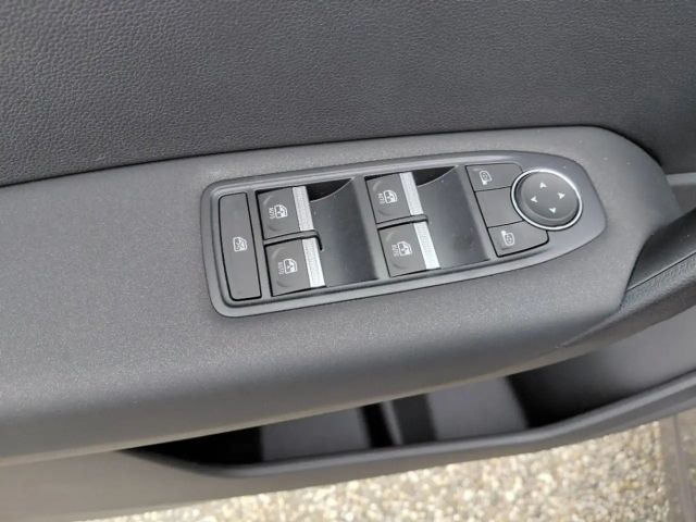 Mitsubishi ASX Invite