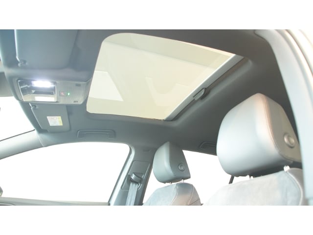 Volkswagen Golf 1.5 eTSI DSG