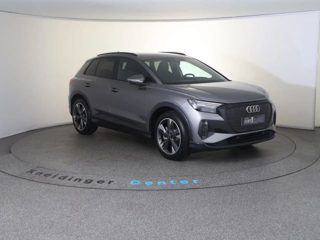 Audi Q4 e-tron Audi Q4 45 e-tron