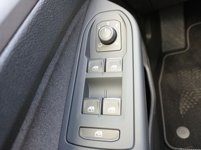 Volkswagen Golf 1.5 TSI Golf VIII