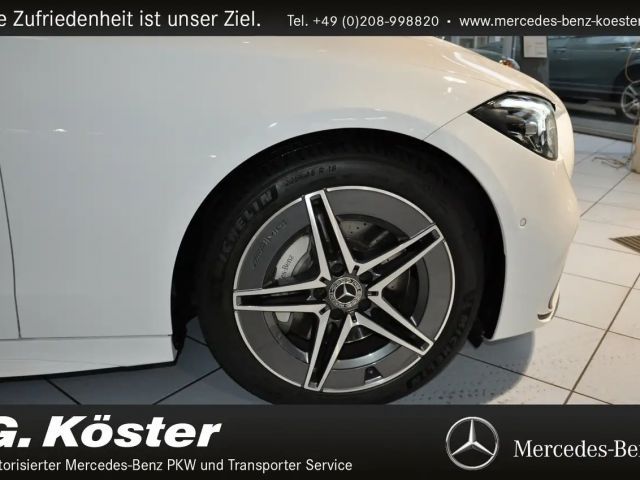 Mercedes-Benz C 200 AMG Line Sedan