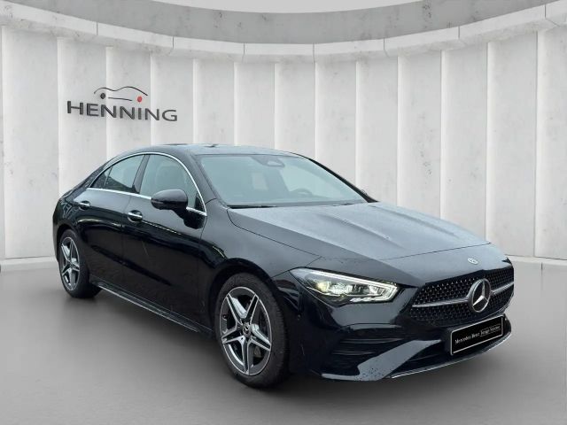 Mercedes-Benz CLA 200 AMG Line Coupé