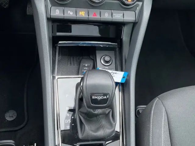 Skoda Karoq 1.5 TSI Tour