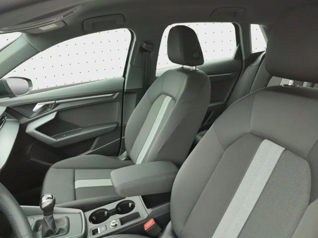 Audi A3 35 TFSI Sedan