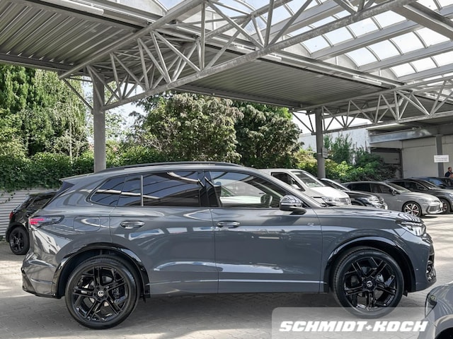 Volkswagen Tiguan 1.5 eTSI DSG R-Line